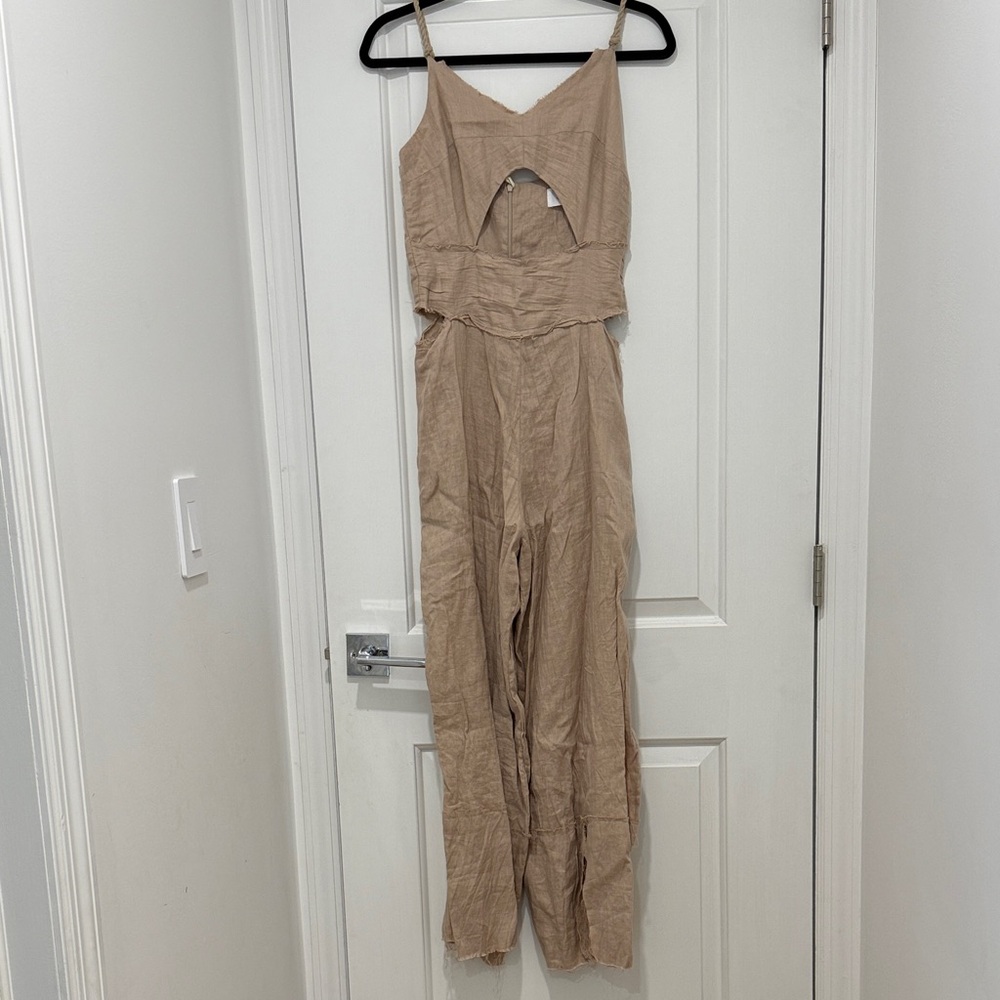 Just bee queen beige linen jumpsuit NWT size xs